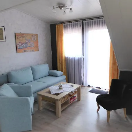 アパート Am Kendel *